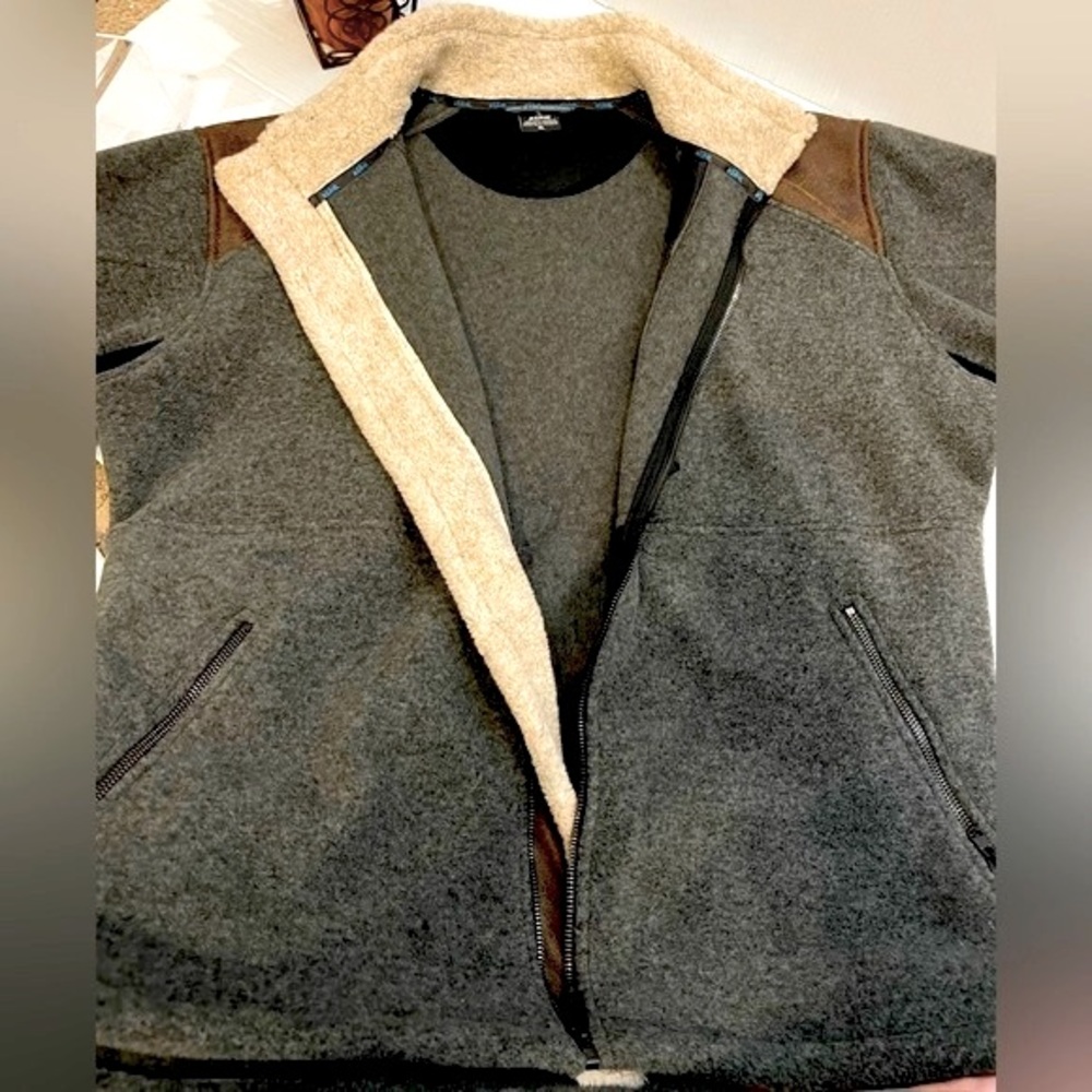 KUHL Mens Fleece Jacket W/ Suede MicroFleece on shoulders/elbows NWOT  Mens XL - Picture 12 of 17